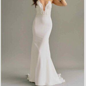 Laudae Bridal Sarajevo Wedding Dress - Brand New